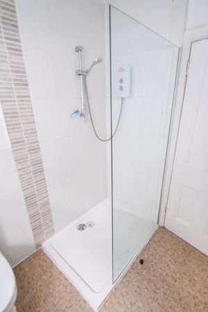 Photo 32- click for photo gallery